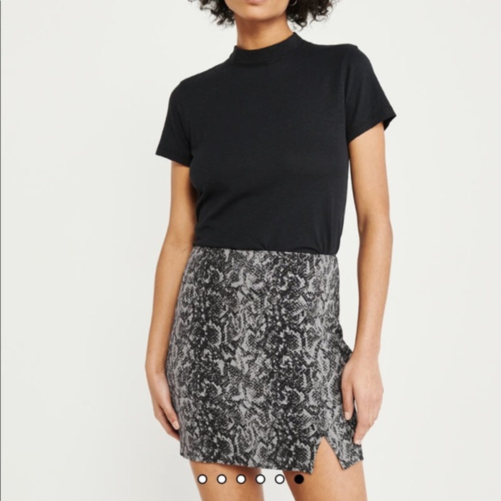 Abercrombie & Fitch A-line Mini Skirt